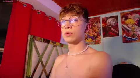 chris_blake_ online show from June 11, 12:32 am