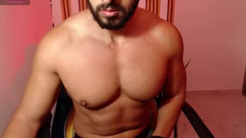 cris         Twitter magnum101010 insta magnumc20 online show from May 2, 5:48 pm