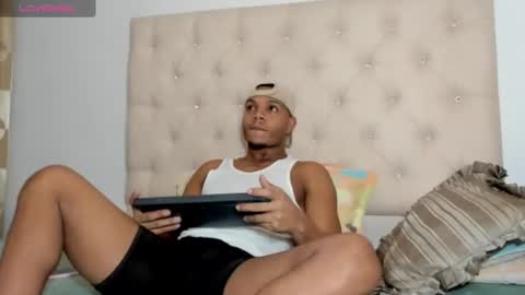 Chriss Vall online show from May 10, 6:58 am