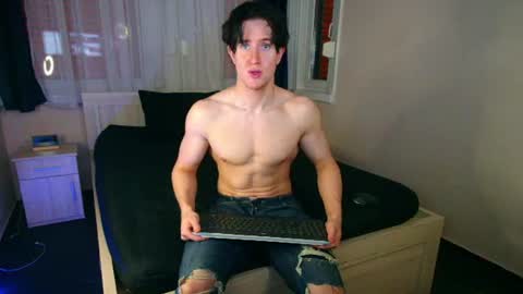 UPVOTE ME ------  ILL DO SOMETHING FOR FREE online show from July 22, 4:15 am
