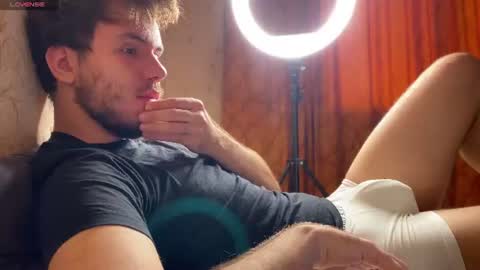 Christopher online show from June 13, 9:07 am