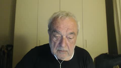 ciaoamoremio3 online show from May 14, 12:19 am