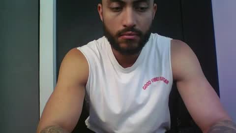 Clay online show from April 28, 3:39 pm