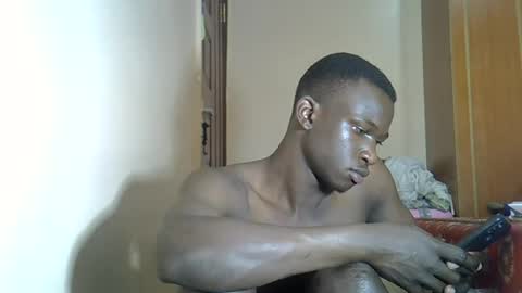 clive_damian online show from July 26, 2:03 pm