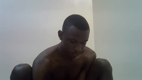 clive_damian online show from April 28, 3:28 pm