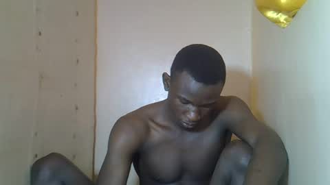 clive_damian online show from August 3, 6:56 am