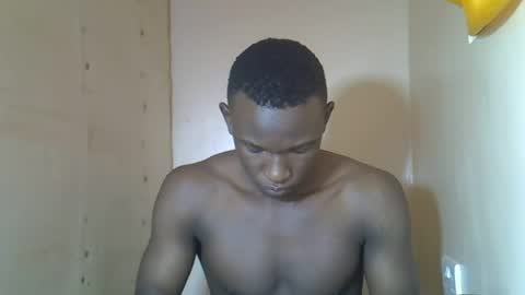 clive_damian online show from August 5, 6:51 am