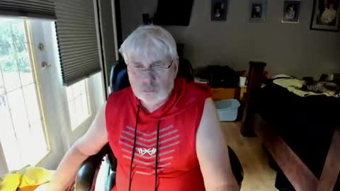 cloudalert62 online show from August 9, 1:50 pm