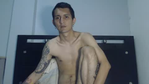 alejandro ruiz online show from August 4, 11:42 pm