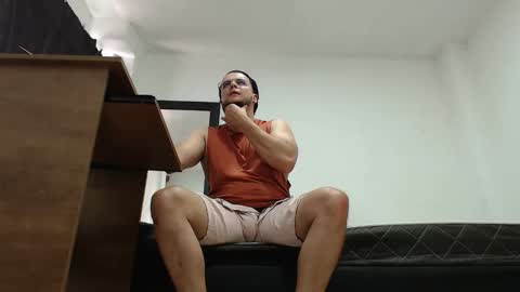 cloudsfunxxx online show from May 19, 6:03 pm