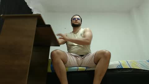 cloudsfunxxx online show from May 9, 2:29 pm