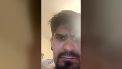 clows1989 online show from June 17, 7:54 am