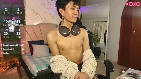 COCO online show from May 11, 2:45 pm