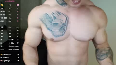 colombianmuscle8 online show from May 3, 3:20 am