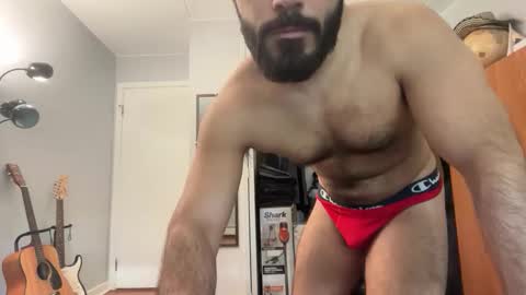 colombianstud94 online show from May 10, 11:33 am