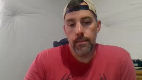 Just me online show from May 28, 2:37 pm