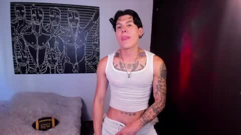 connor_davis online show from June 10, 8:31 pm