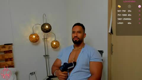 Connor Jackson online show from May 27, 1:57 am