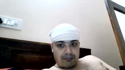 Cool Breeze09 online show from May 21, 11:37 am