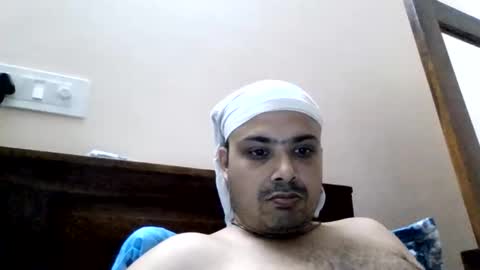 Cool Breeze09 online show from May 25, 7:03 am