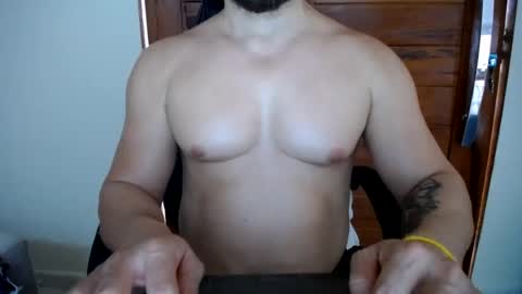 corolaxxl online show from July 5, 4:25 pm
