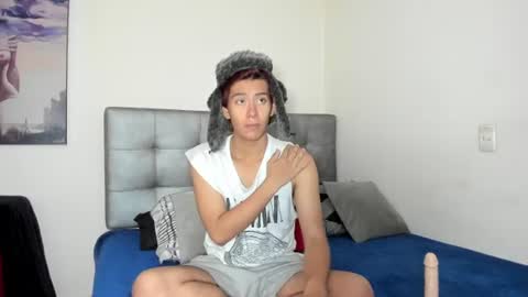 cozy_sunset online show from July 5, 2:02 pm