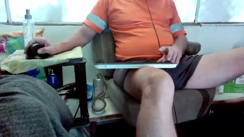 Cris Cum Bear online show from July 22, 1:30 am