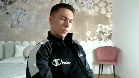 Cristiano online show from April 29, 6:03 pm