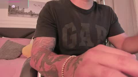 Cristopher online show from May 6, 1:01 pm