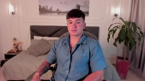 Cristopher online show from May 5, 12:51 pm