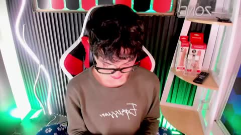 Cristopher  online show from April 29, 6:14 pm