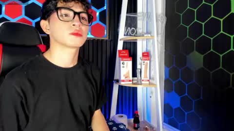 Cristopher  online show from May 5, 8:53 pm