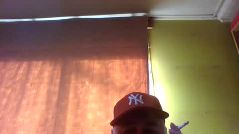 crmperez online show from August 2, 7:01 pm
