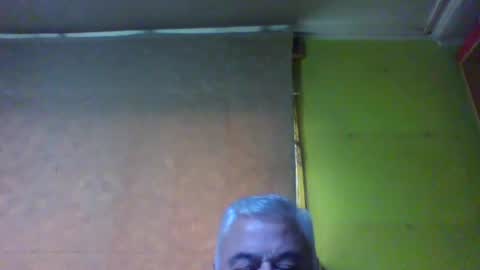 crmperez online show from June 25, 6:34 pm
