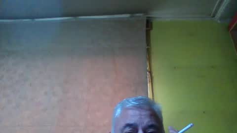 crmperez online show from July 27, 8:49 pm