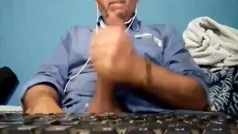 cumbian_chero online show from May 14, 4:21 am