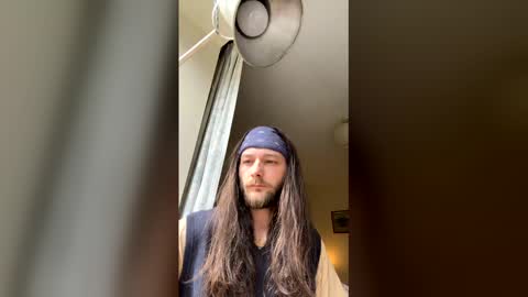 cumsmokeup online show from April 21, 1:17 pm
