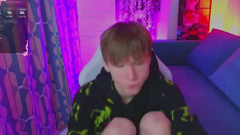 cumte_boy online show from May 16, 1:36 am