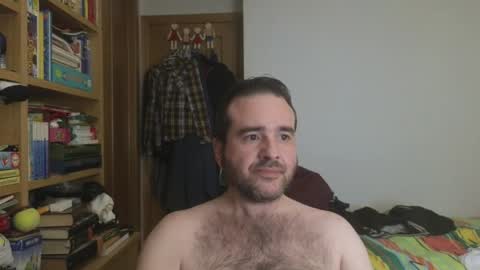 curiosillo1983 online show from May 10, 5:58 pm