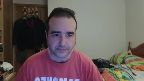 curiosillo1983 online show from May 2, 10:51 am