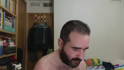 curiosillo1983 online show from August 5, 8:03 pm