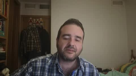 curiosillo1983 online show from May 11, 6:38 pm