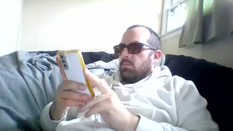 curiouser_guy online show from May 25, 4:46 pm