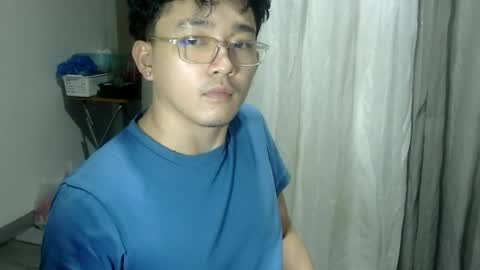 cute_enzo24 online show from June 23, 9:51 pm