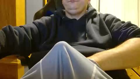 Cuteboy090 online show from May 13, 10:18 pm