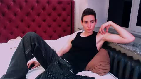 Ryan online show from July 2, 9:43 pm