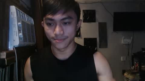 cutie_hunk69 online show from June 6, 2:50 am