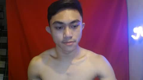 cutie_hunk69 online show from June 18, 8:59 am