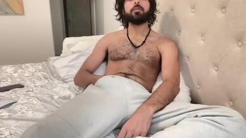 Cylus X online show from April 27, 3:36 am