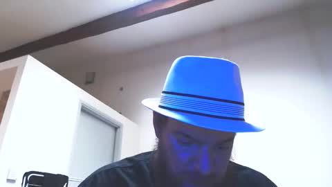 Cyrilhot88 online show from April 28, 7:35 am
